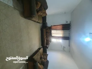  10 اثاث ولوازم منزل مستعملة