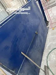 12 لوازم محل تجاري للبيع