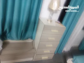  4 اثاث منزل مستعمل بحاله ممتازة....غرفة نوم ممتازة ، طقم كورنر ،غرفة ضيوف