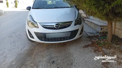  1 كورسا 2014 سيارة قويه اقتصاديه مش ناقصها شي ترخيص وتأمين