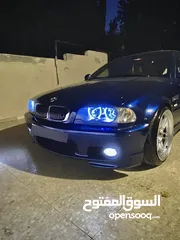  5 للبيع أو للبدل على سيارة عائلية BMW e46 ci