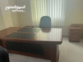  16 Office furniture
