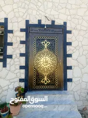  26 فني حداده لكافه اعمال الحداده والديكور وكافه اعمال الصيانه