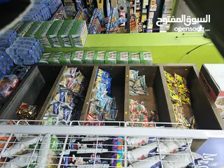  7 سوبر ماركت مع قهوة داخل كازية للبيع بكامل المعدات والبضاعة
