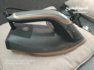  4 مكواة بخار ازور 8000 من فيليبس 3000 واط صناعة إندونيسي   Philips Azur 8000 Steam Iron 3000W