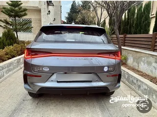  4 BYD luxury جمرك جديد زيرو