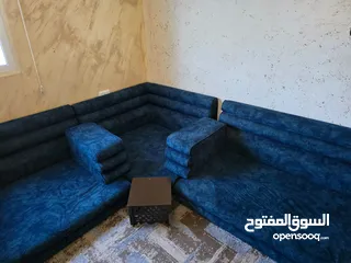  4 فراش وبرادي وسجاد للبيع اربد الحصن