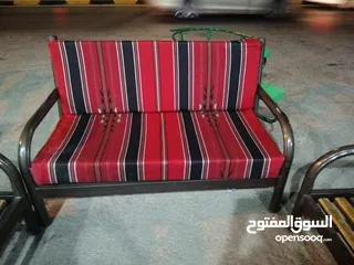  20 جلسات خارجية و مقاعد