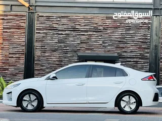  4 Hyundai IONIQ HYBRID  كفالة على البطارية لغاية 2029 من الوكالة عداد قليل اصلي ،بحالة الوكالة !