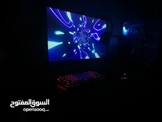  4 تجميعة بي سي gaming  + اكسسوارات