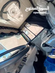  4 قلاب البي (LB)