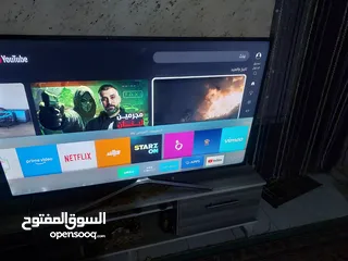  3 شاشات للبيع  كان عندي محل بلي ستيشن استعمال