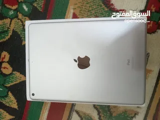  8 ايباد للبيع