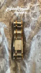  4 ساعه esprit اصليه سعر الجديده منها 112 هاي مستعمله فقط ب 55دينار