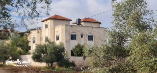  1 بيت طابقين  للبيع