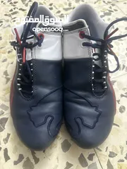  9 حذاء بيم اصلي في حالة وكالة سعر الأصلي150 دينارا