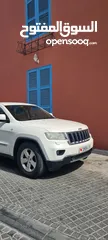  1 JEEP GRAND CHEROKEEE