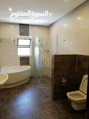  13 شقة أرضية (طابقية) على شارعين 417م داخلي/600م خارجي في أجمل مناطق دير غبار/ ref 9157