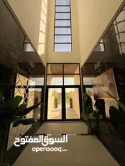  19 شقق مميزة للبيع 250 متر في ارقى مناطق شمال عمان شفابدران متوفر طابق اول وطابق أرضي وأخير مع روف مميز