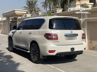  4 Nissan Patrol Platinum 2014