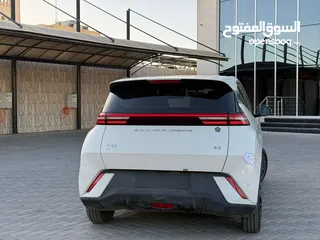  2 بي واي دي سيجال  ممشى قليل لون بيج