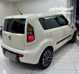  2 بسعر حررق كيا سول 2011  نخبب فلل ترخيص وتامين لمدة 8 شهوررر