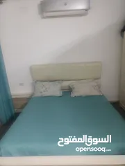  1 اثاث منزل مستعمل بحاله ممتازة....غرفة نوم ممتازة ، طقم كورنر ،غرفة ضيوف