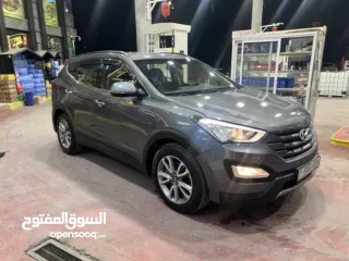  8 هونداي سنتافيه 2015 مطور 2000 ديزل اتوماتيك فل الفل بدون فتحه بسعررررر 66000 الف بسعرررر حرررق