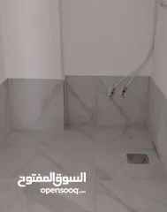  2 شقة فارغة للايجار سوبر ديلوكس