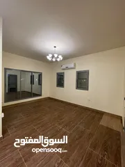  7 فيلا للايجار في غيل الشبول Villa for rent in Ghail Al-Shaboul