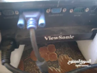  13 بروجيكتور ممتاز للبيع نوع sonic استعمال شخصي