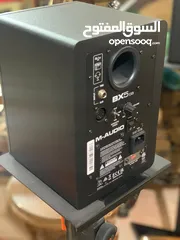  3 M-Audio bx5 d3 studio monitors