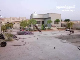  1 مزرعه شالية في منطقه سويمة قرب بحر الميت