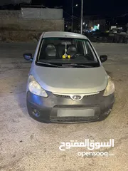  1 هيونداي i10 2009 قطارة بنزين لقطه وبسعر مغري جدا