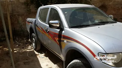  3 بكم متسوبيشي l200