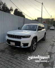  1 مستعمل نظيف (Jeep كراند شيروكي limited)