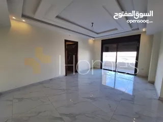  3 شقة طابق اول - حديثة البناء - للبيع في خلدا بمساحة بناء 208م