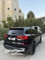  6 BMW X5 45e 2022 كهرباء بنزين محرك 3000  400 حصان دفعه اولى وشكات 36 شهر بدون بنوك أو مؤسسات