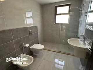  12 شقه غير مفروشه للايجار في عبدون ( Property 39798 )-175064430