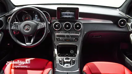  4 Mercedes benz GLC 300 2019 Panoramic