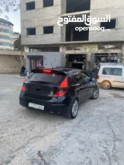  5 هونداي I30 فل اضافات بصمة فتحة جنط عدة صوت ترخيص 2008 فحص فوق الممتاز محافظ عليها ومشدشده