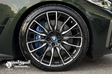  7 بي ام دبليو BMW i4 M50 - Performance