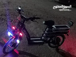  5 دراجة كهربائية بحالة الوكالة