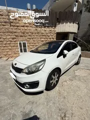  4 كيا برايد 2016 سقف اسود اتوماتيك ولا ضربه