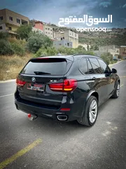  2 BMW X5 M X Drive