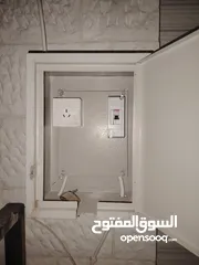  2 خزانة شاحن كهرباء