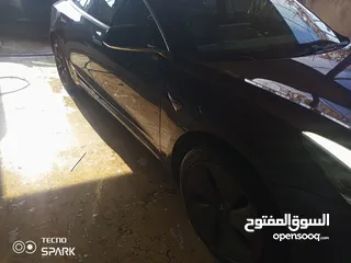  5 تسلا 3 لونج رينج دول ماتور بطاريه كبيره ودفع رباعي  لون فيراني مميز بحاله الوكاله