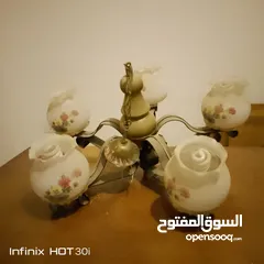  1 ثريا انتيكة للبيع التواصل واتس