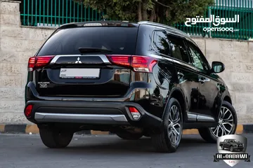  6 Mitsubishi Outlander 2016    السيارة بحالة الوكالة