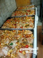  13 شيف طباخ شرقي وغربي وسلطات ابحث في الفندق عن عمل خبره في الاكل العربي والسلطات